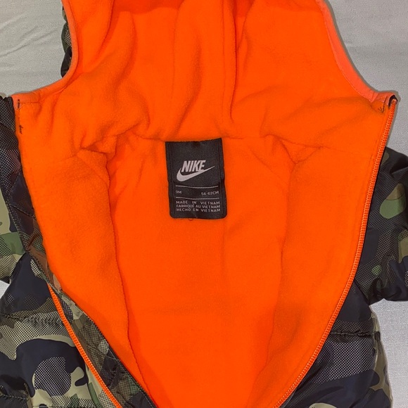 Nike Baby' 1-Piece Snowsuit - NWT - Picture 3 of 7